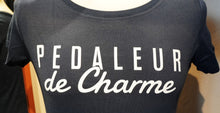 Lade das Bild in den Galerie-Viewer, La Machine T-Shirt Damen &quot;Pedaleur de Charme&quot;
