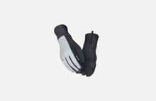 Lade das Bild in den Galerie-Viewer, Pedaled Hikari Reflective Wintergloves
